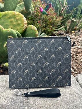 Gucci Black GG Supreme Tiger Print Wrist Pouch with Detachable Strap